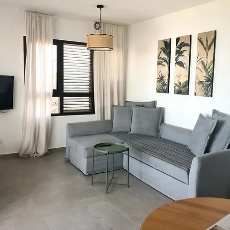 Casa Alejandro Vistas 阿罗纳